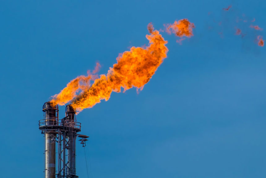 US oil lobby launches program to reduce emissions from flaring of natural gas