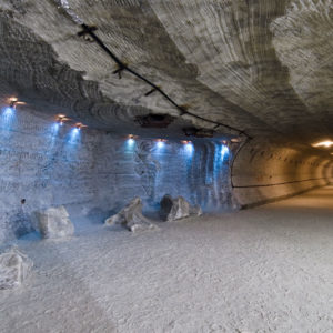 Engineers Are Building Huge Salt Caves to Store Huge Amounts of Hydrogen