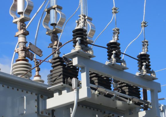 US-Canada trade war threatens electricity imports, prices