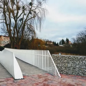 Engineers are building bridges with recycled wind turbine blades