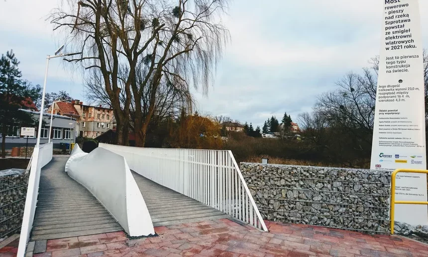 Engineers are building bridges with recycled wind turbine blades
