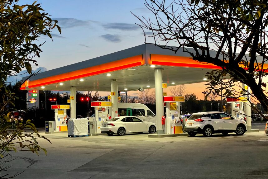 Sorry, Biden, Gas Stations Can’t Just ‘Bring Down the Price’