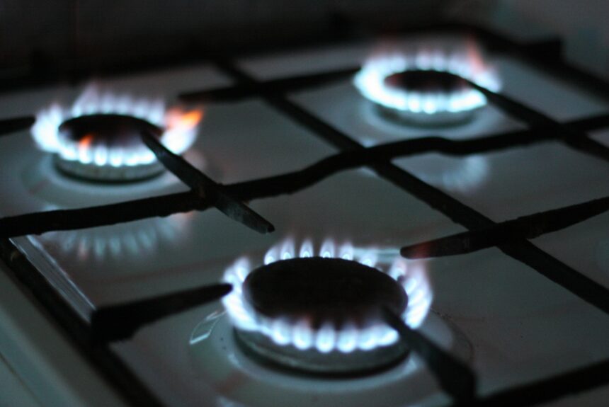 Gas Stove Bans Promoted From Baseless Conspiracy Theory To New York State Policy