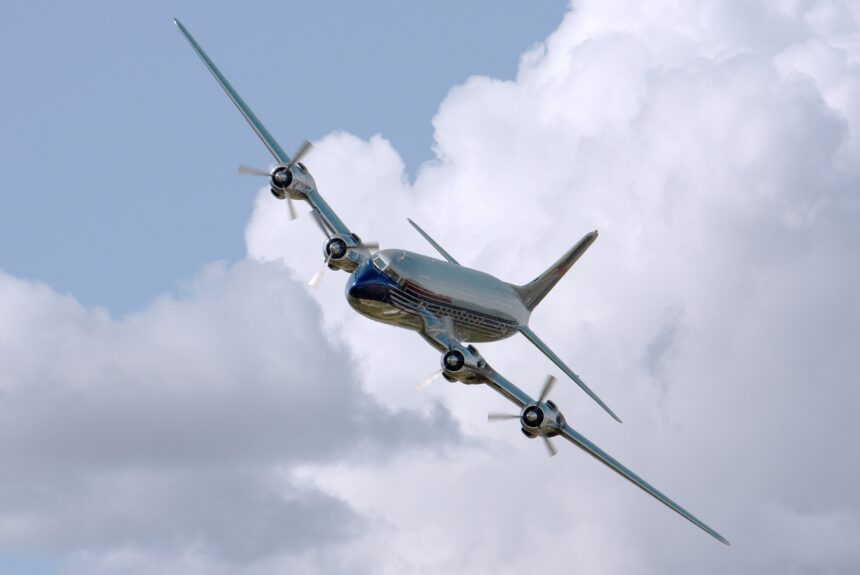 Hydrogen plane startup looks to reshape aviation industry